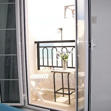 Despina فندق